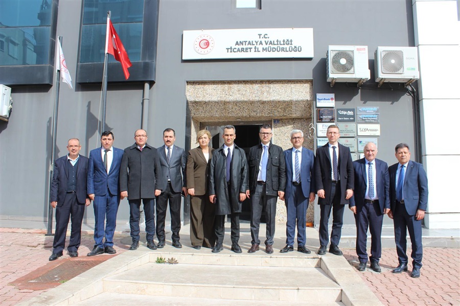 Batı Akdeniz Gümrük ve Ticaret Bölge Müdürlüğü, Antalya Ticaret İl Müdürlüğü ve Antalya Serbest Bölge Müdürlüğüne inceleme ziyareti gerçekleştirildi.